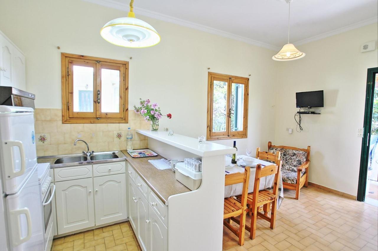 Zouli Sophia Apartment Kalami  ภายนอก รูปภาพ